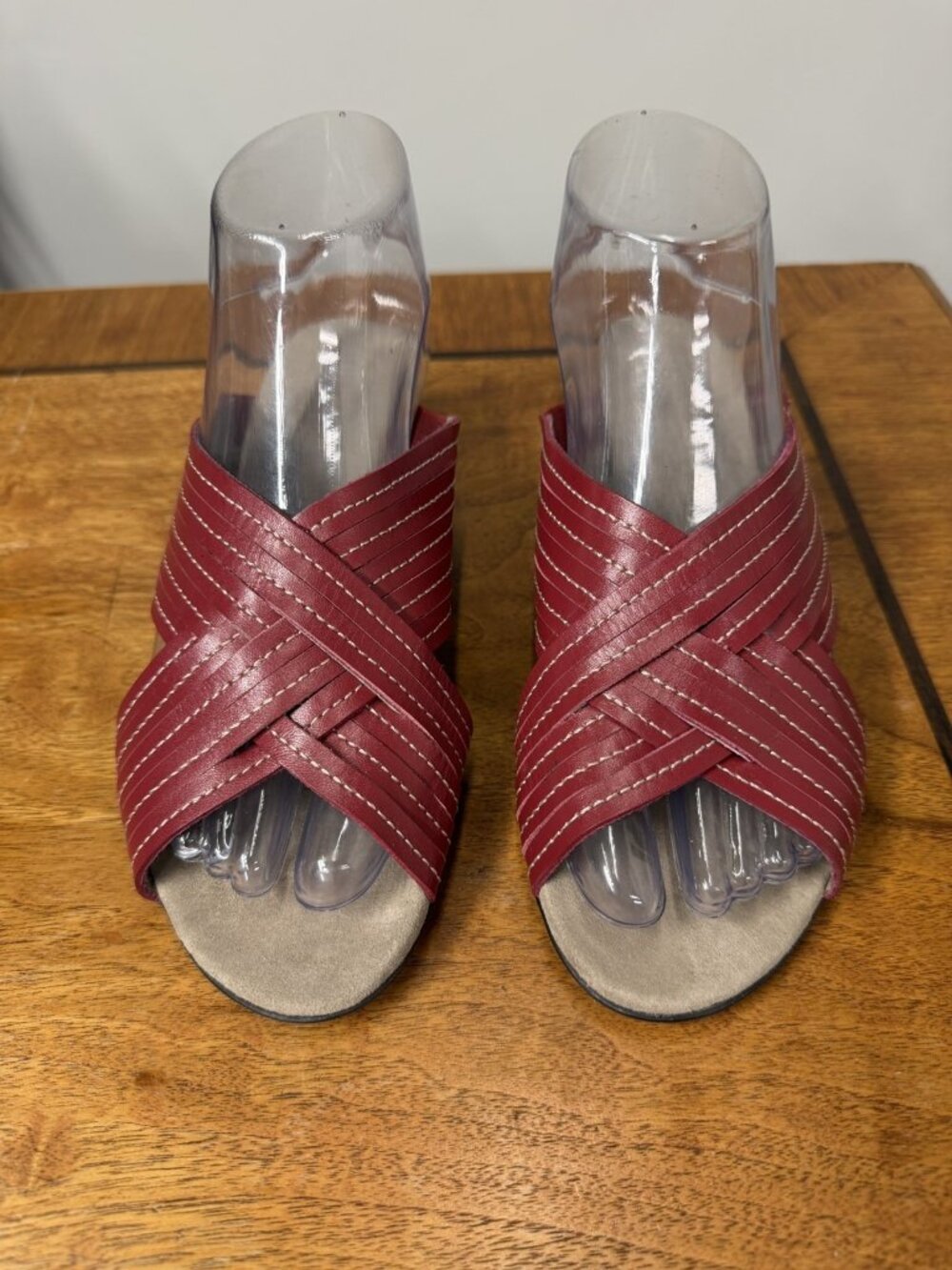 Munro Women’s 6.5 WW Red Leather Woven Slip On Kelsey Slide Comfort Sandals